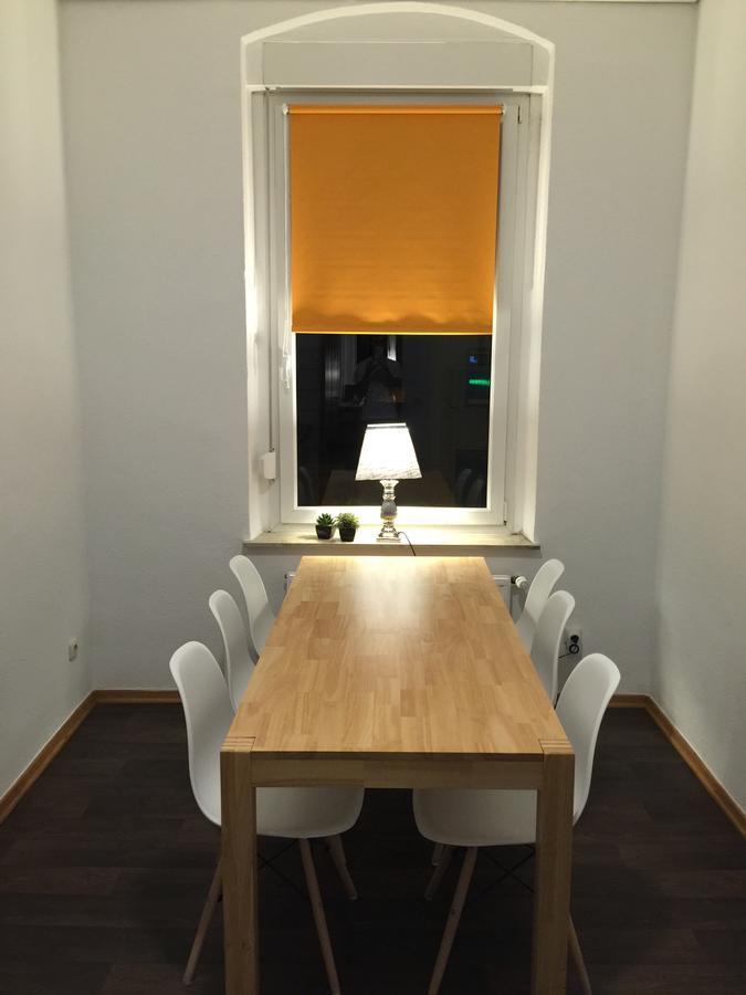 Wg-Hostel Mönchengladbach Buitenkant foto